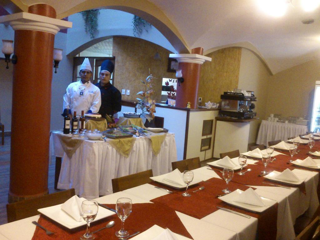 Hostal Tukos La Casa Real Potosí Εξωτερικό φωτογραφία